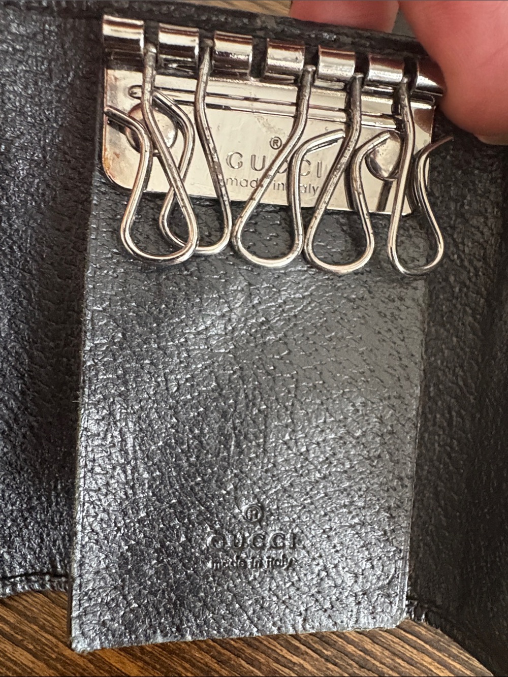GUCCI Black Canvas GG Leather Trifold Key Holder w/ Box - Picture 8 of 9